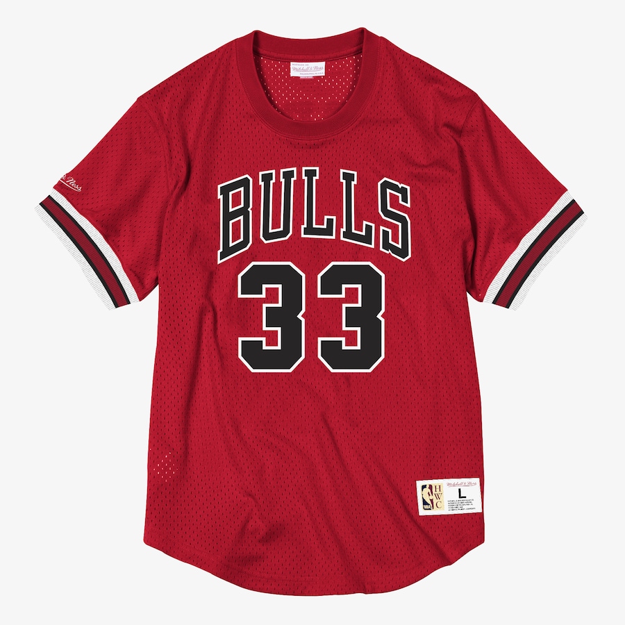Mitchell & Ness NBA Chicago Bulls Name & Number Tee Scottie Pippen